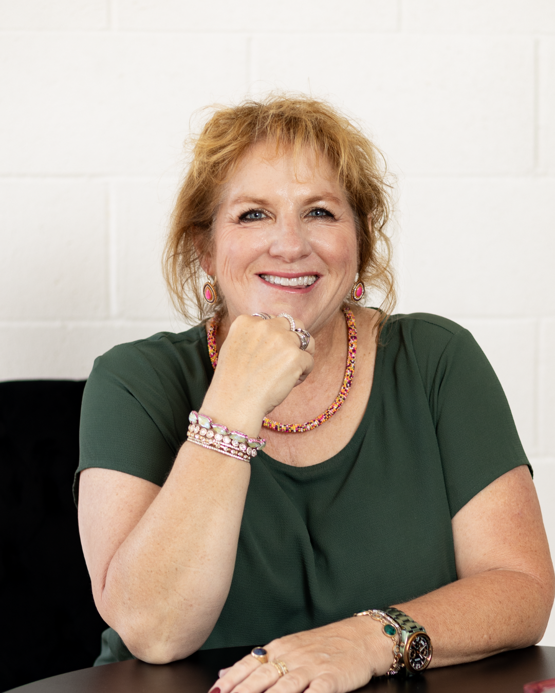 Robyn D Walser - Treating Trauma